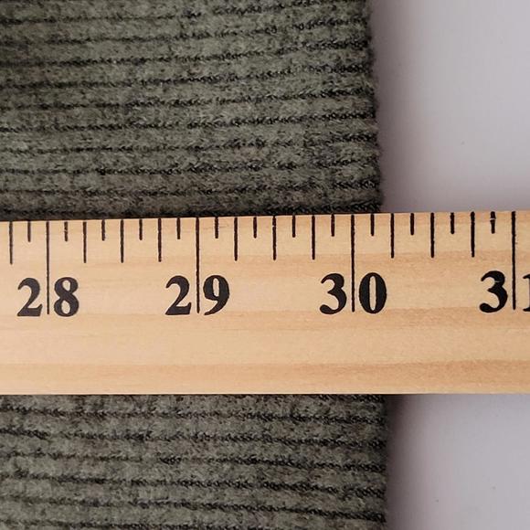 Bobeau Lot of 2 Green & Cranberry Knit Sweaters Women Size S - Picture 8 of 9